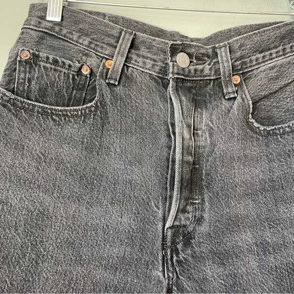 SOLD LEVIS 501 no tab high rise size 27 black - Picture 5 of 8